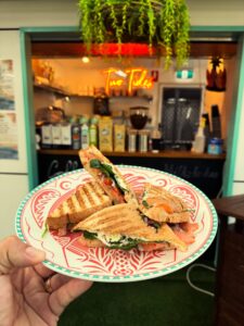 Two Tides Cafe